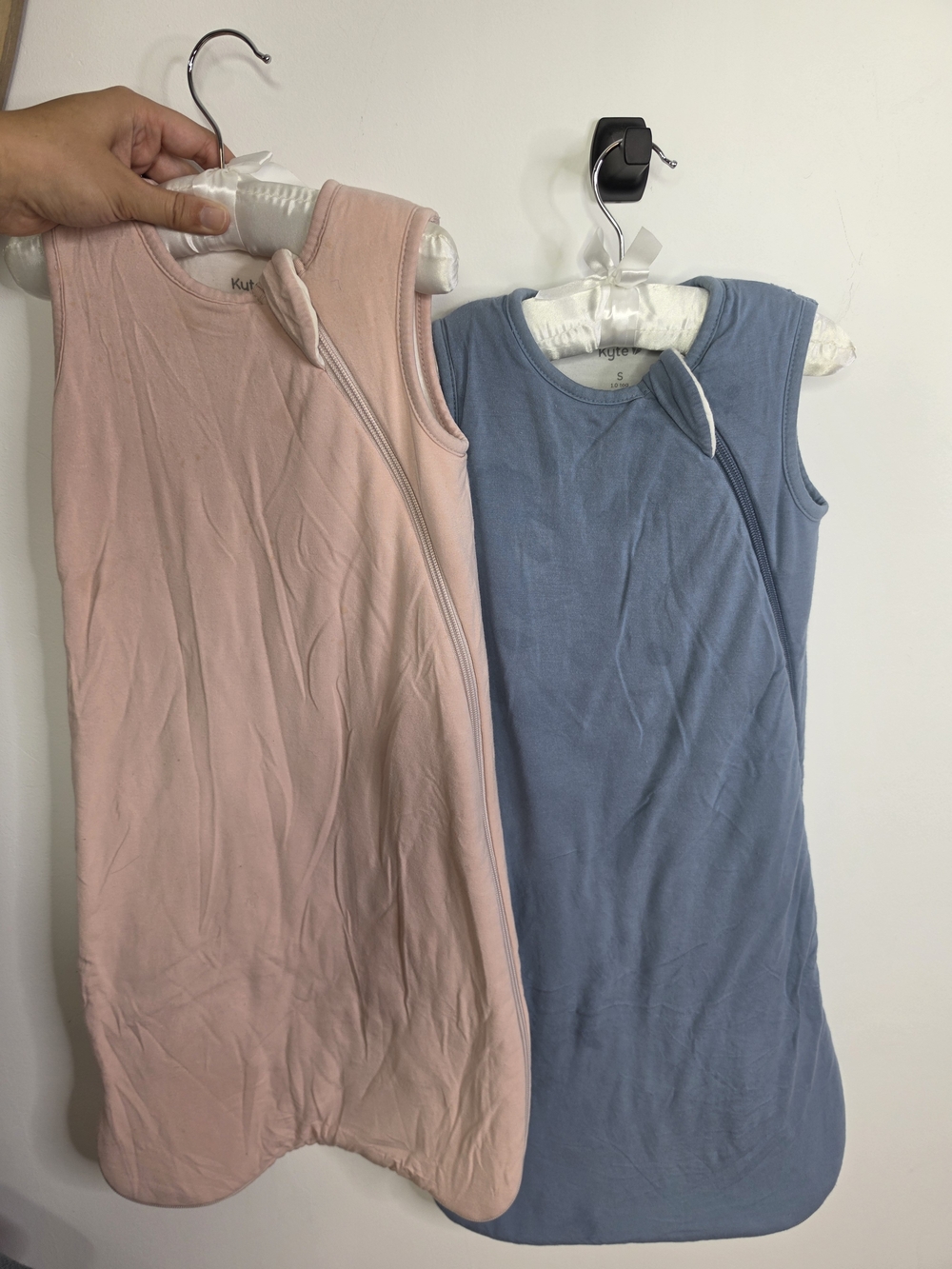 *2 Sleep Bags*, Used, 14-20lbs! Blue & Pink, Sz SMALL